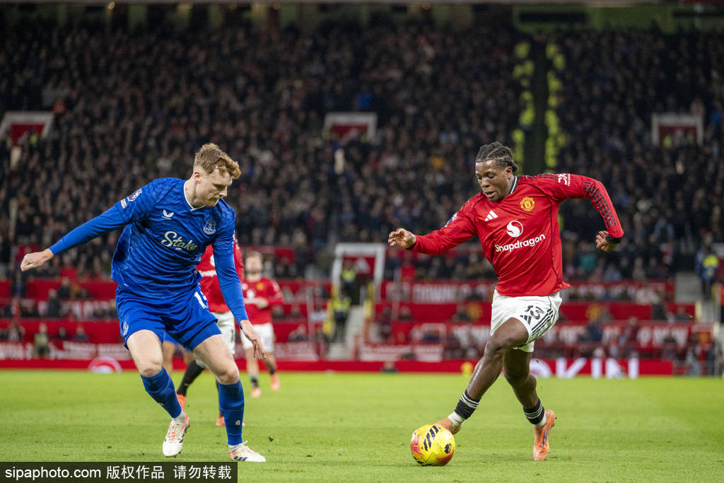 心动520！球球大作战今日上线领8把超大、限定头像框！