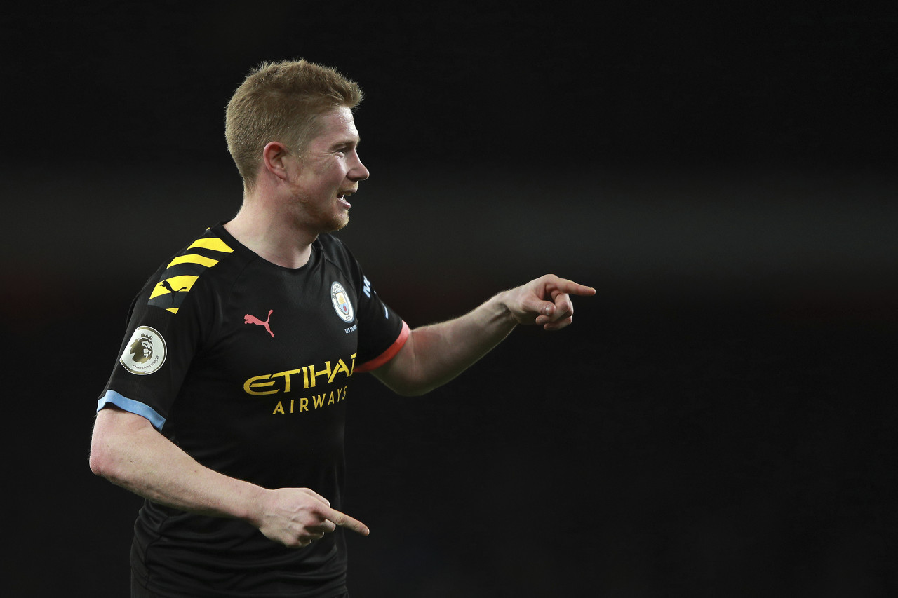 [图]刘若钒进球于汉超破门 上海申花平上海海港