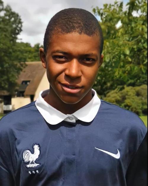 《战锤40K：黑暗异端》中文玩法实机宣传片